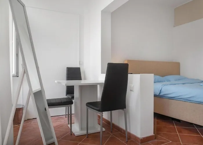 Spacious 7br Near Hauptbahnhof *