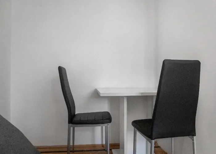 Spacious 7br Near Hauptbahnhof